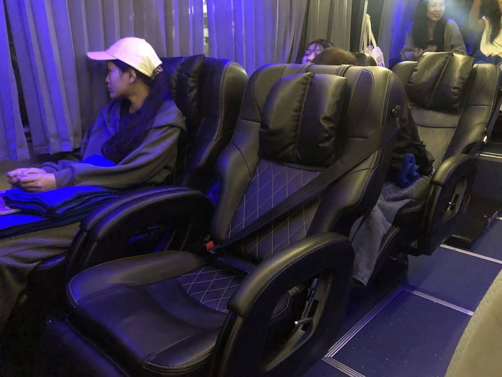 Lomprayah VIP Bus from Bangkok to Koh Tao with comfortable seats