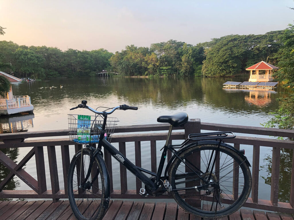Sri Nakhon Khuean Khan Park