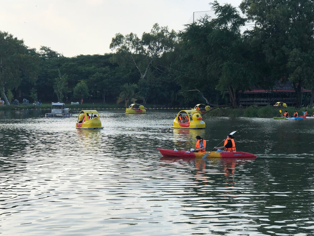 Free pedal boats and kayaks at Wachirabenchathat Park