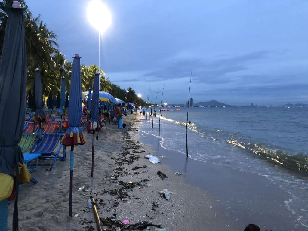 Dirty Bang Saen Beach