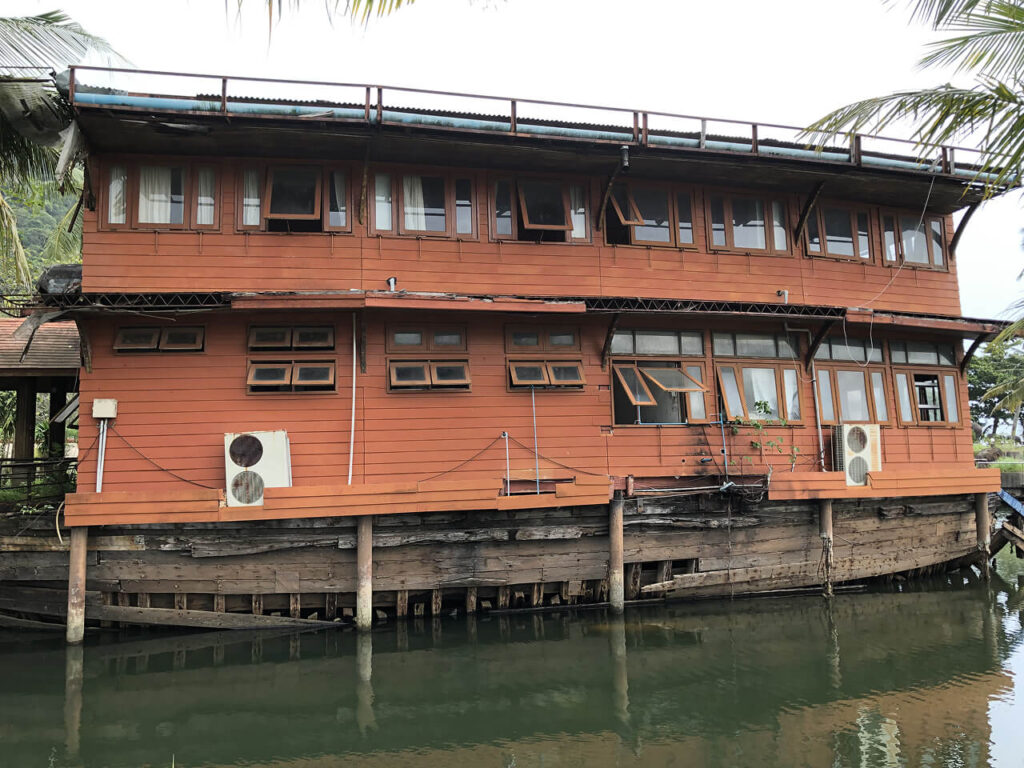 Exterior view of the abandoned ship-themed cottage in Koh Chang&rsquo;s Grand Lagoona Resort