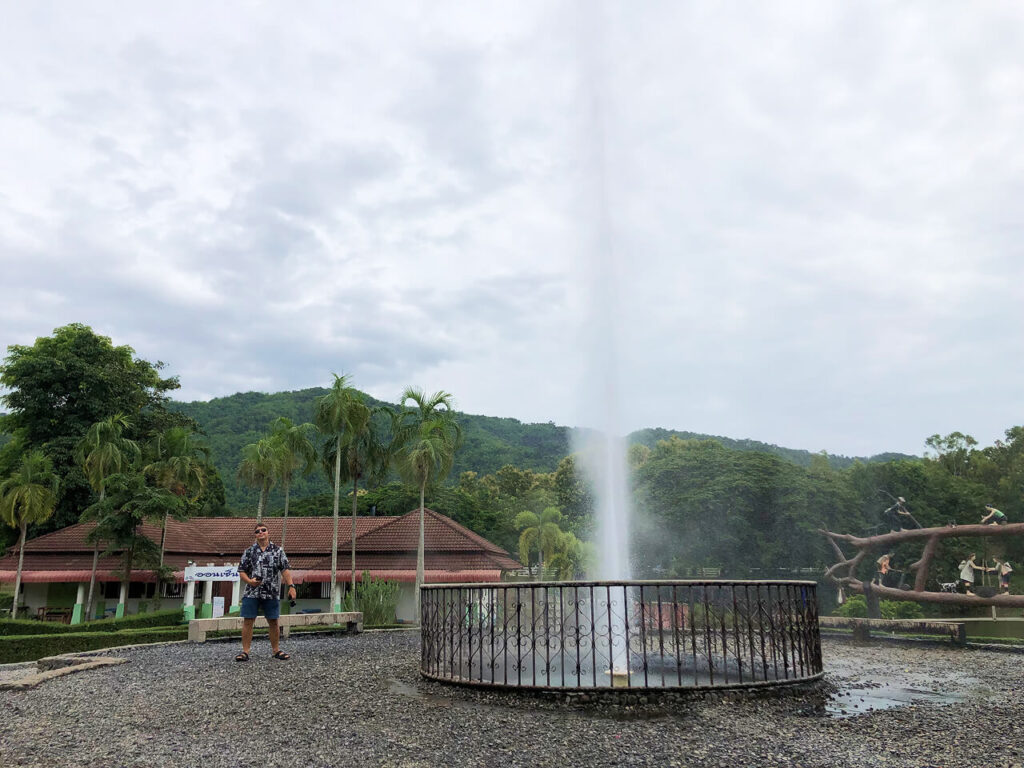 Pa Tueng Hot Springs