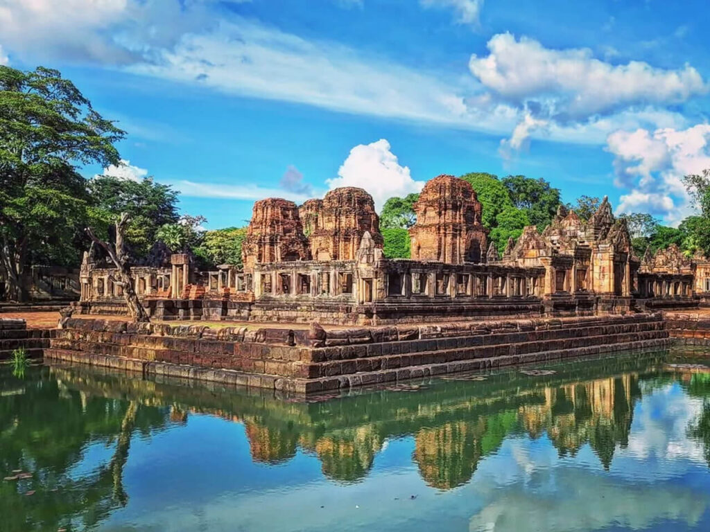 Prasat Muang Tam Temple
