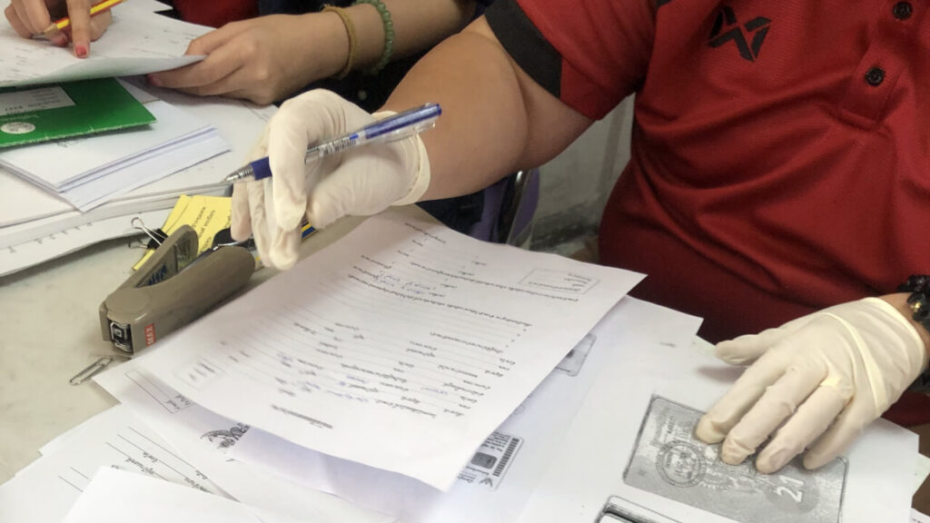 Submitting documents for motorbike registration in Thailand