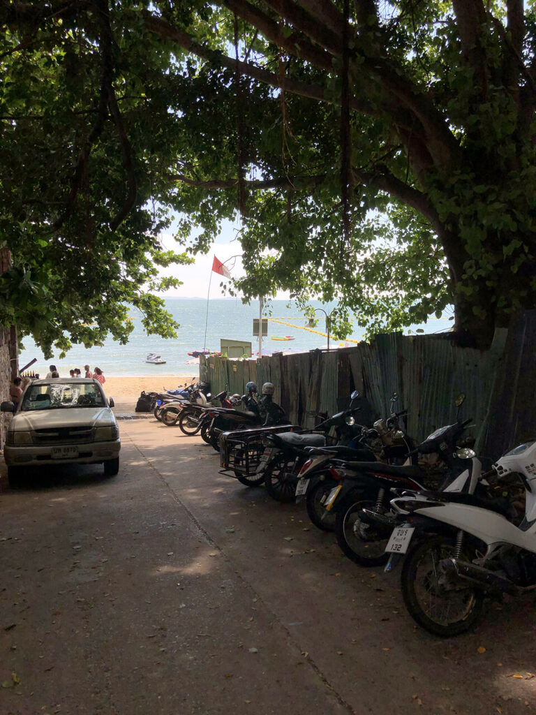 Wong Amat Beach Parking