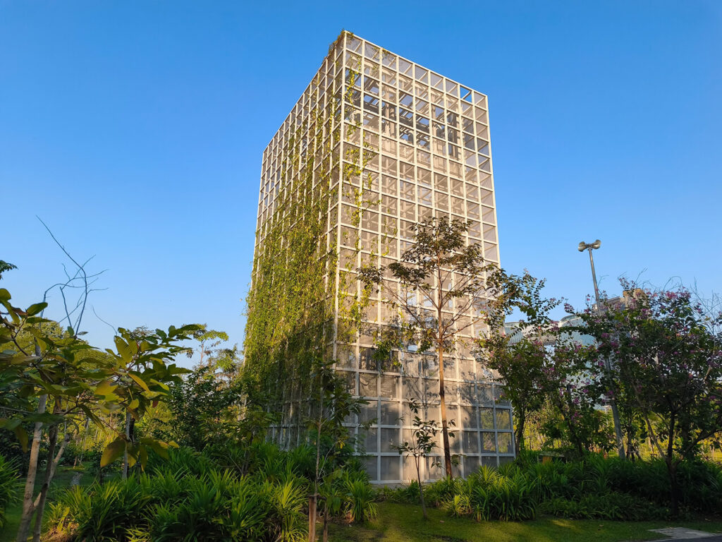 Bird obsercation deck in Queen Sirikit Park