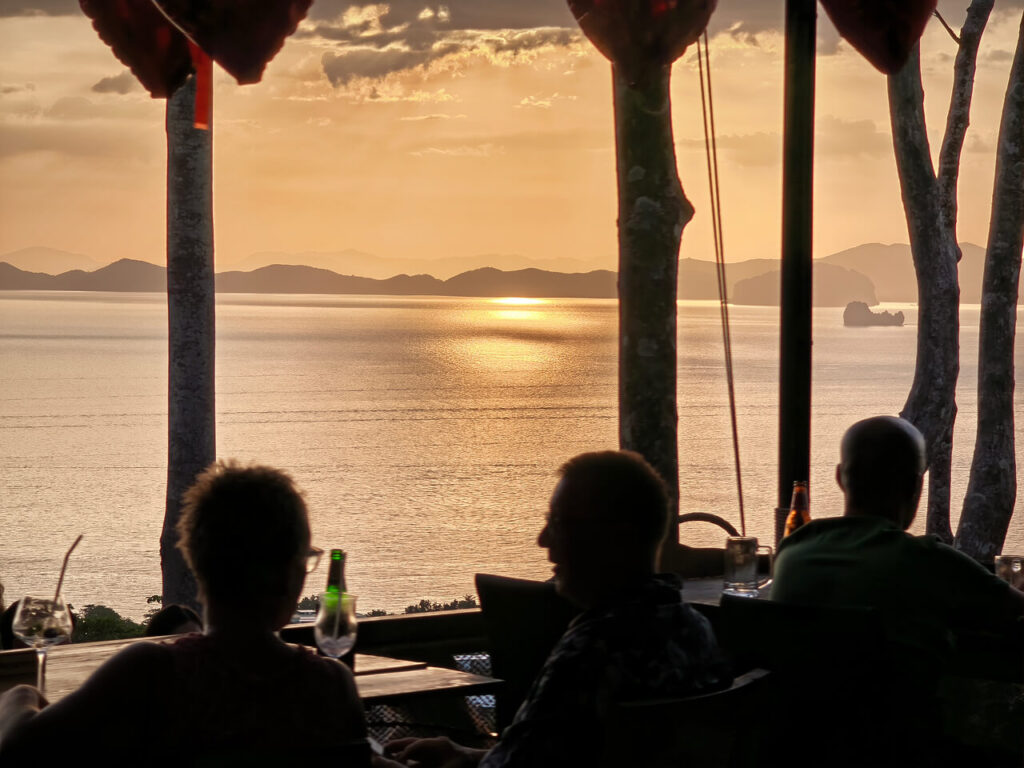 Dragon View Bar & Restaurant