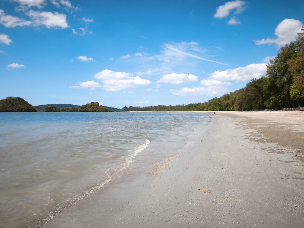 Nopparat Thara Beach (Ao Nang Landmark Beach)