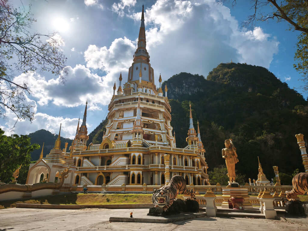 Tiger Cave Temple (Wat Tham Suea)