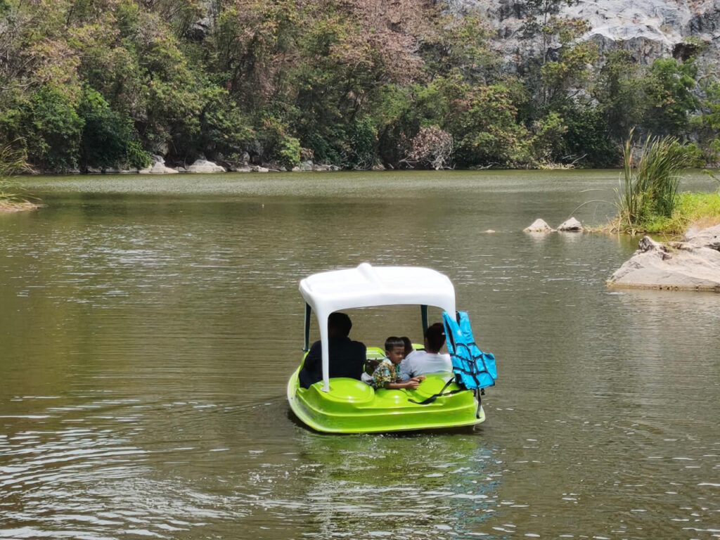 Pedal boat at Hin Khao Ngu Park
