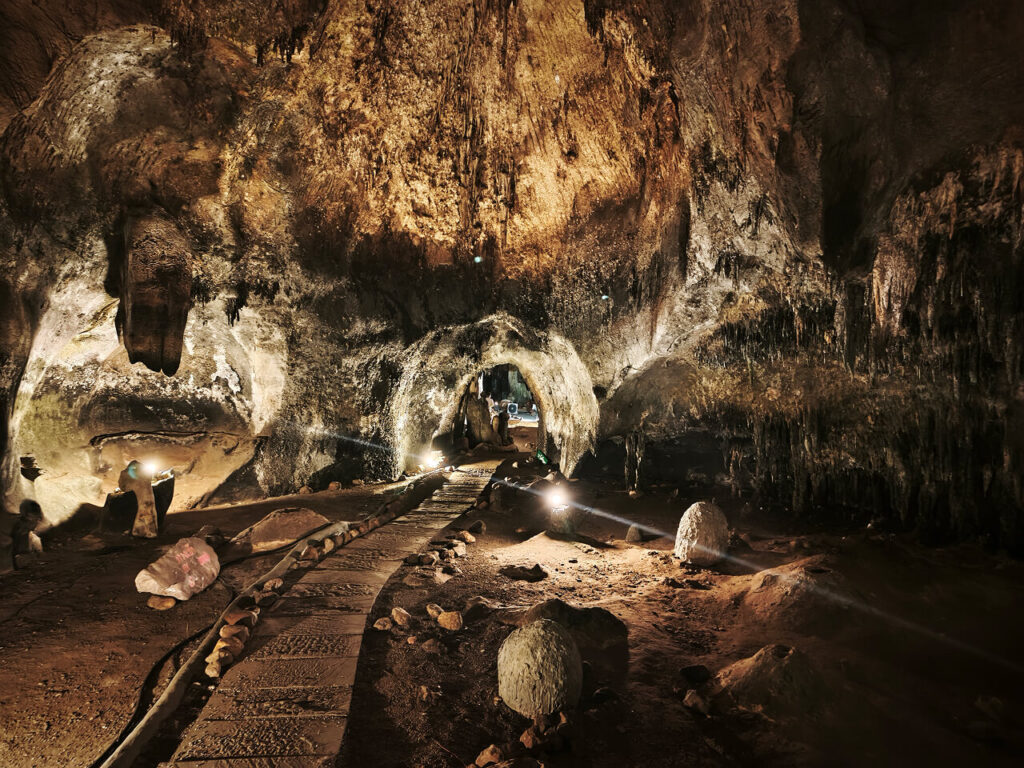 Khao Bin Cave in Ratchaburi