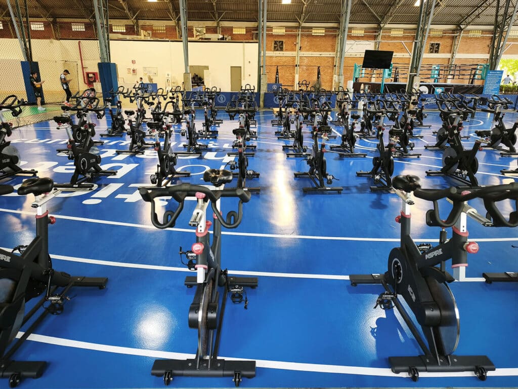 Exercise bikes in Benchakitti Park